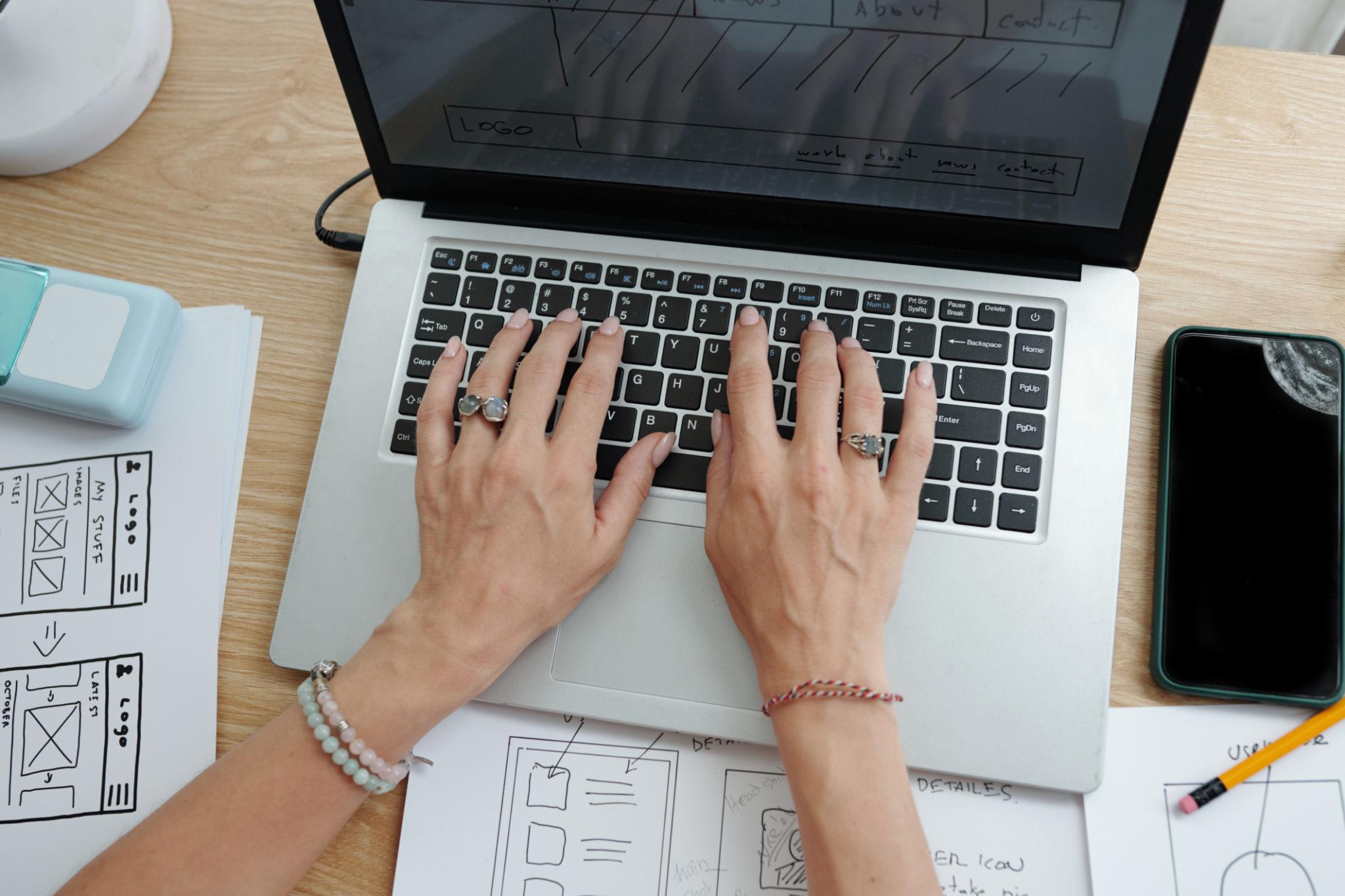 Cara UMKM Bertahan dan Berkembang di Tengah Persaingan Digital 2026